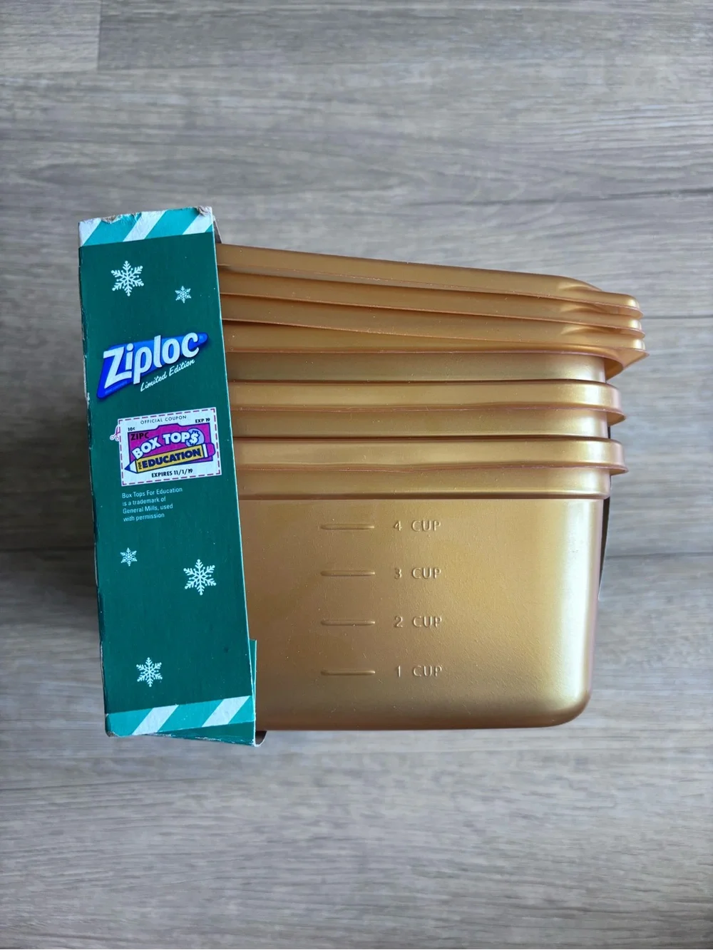 Ziploc Limited Edition Medium Square Food Storage Containers - Gold